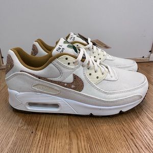 NWT Nike Air Sustainable Sneakers
